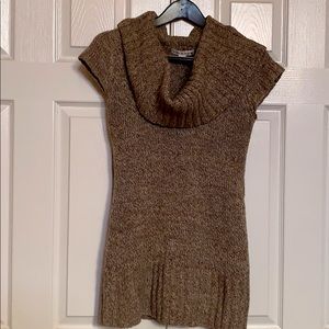 Brown & cream knit sleeveless long sweater